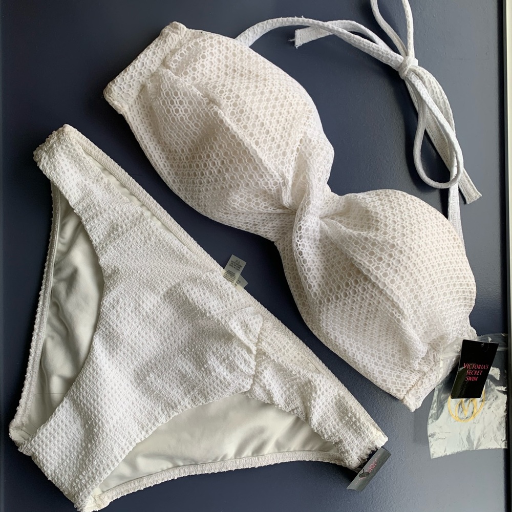 NWT Victoria’s Secret 36C Crochet Bandeau Swim Set